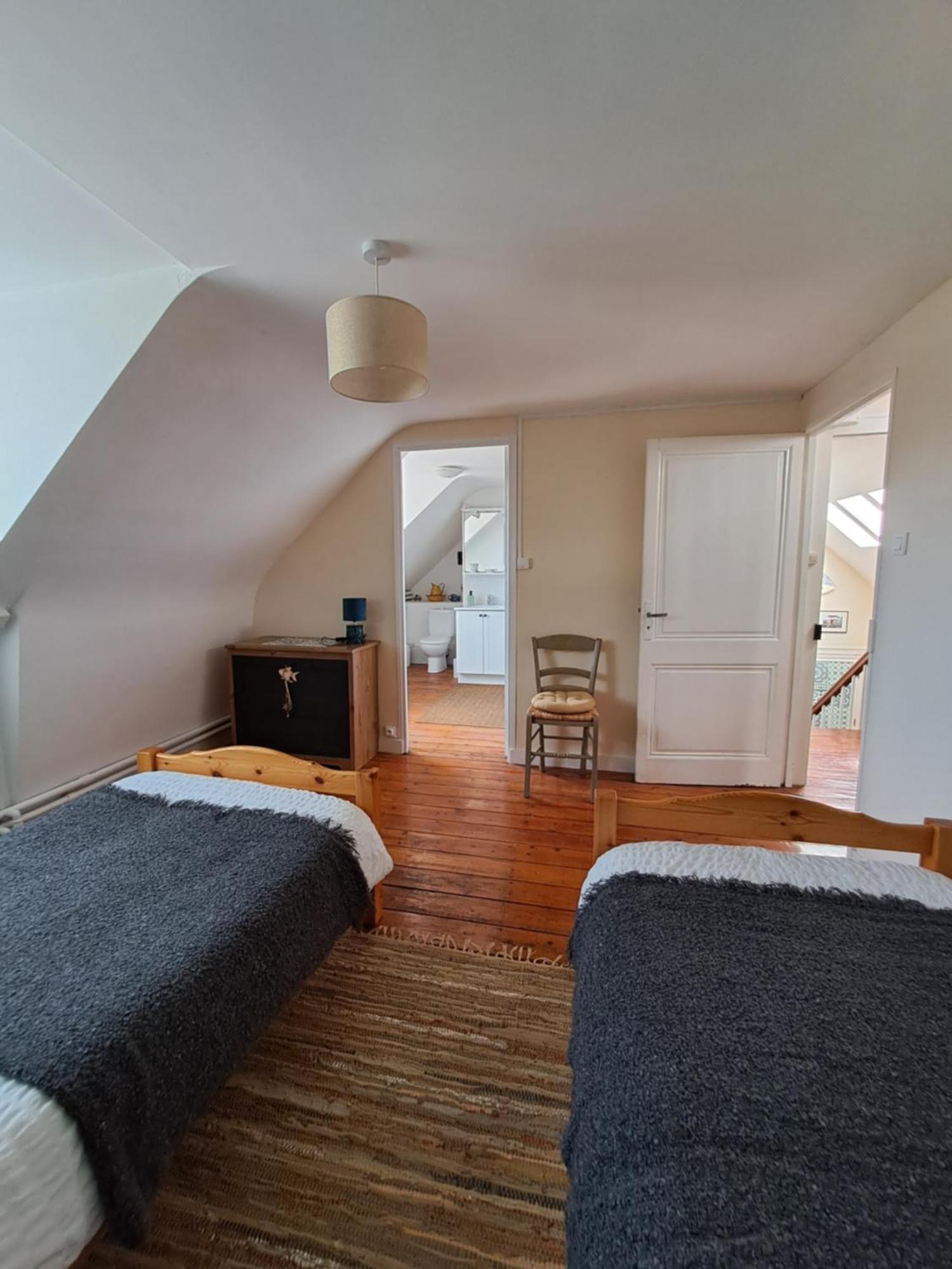 Chambres Dhotes Numero 1 Châteaulin Oda fotoğraf